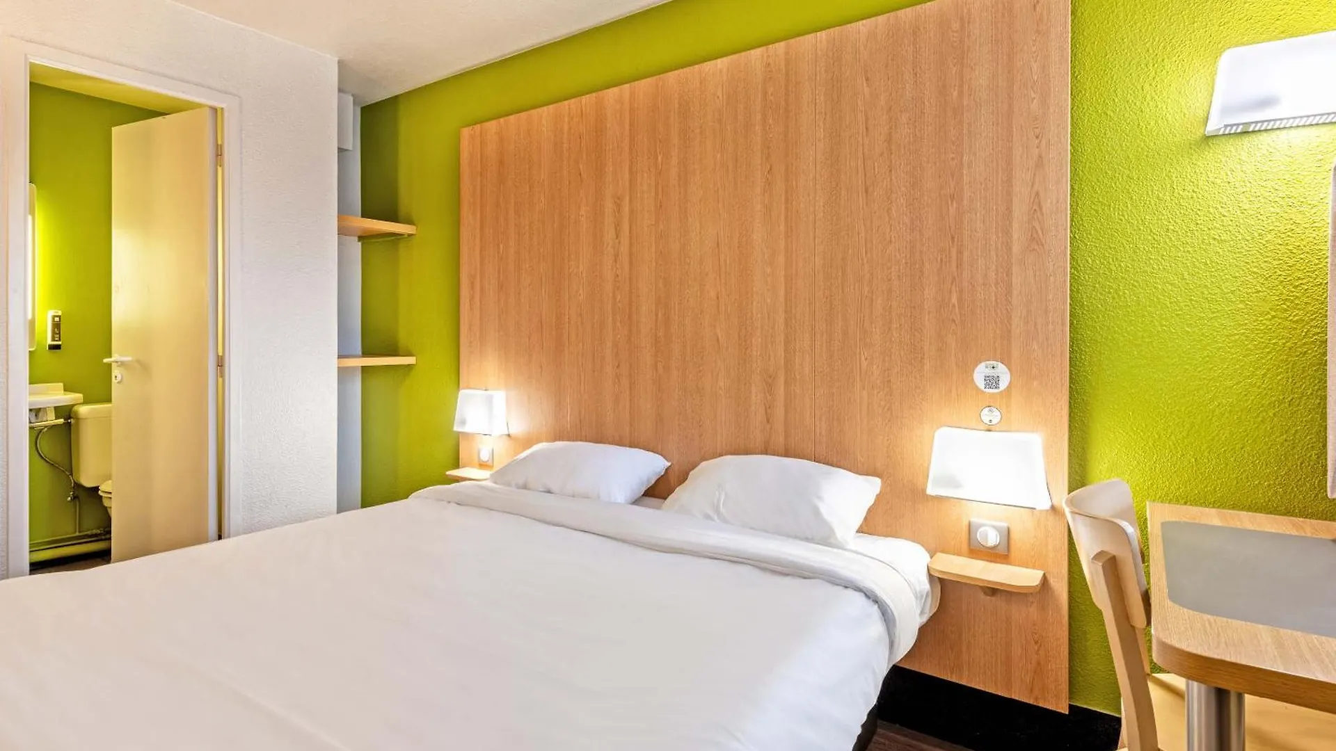 B&B Hotel Brest Kergaradec Aeroport グエヌー