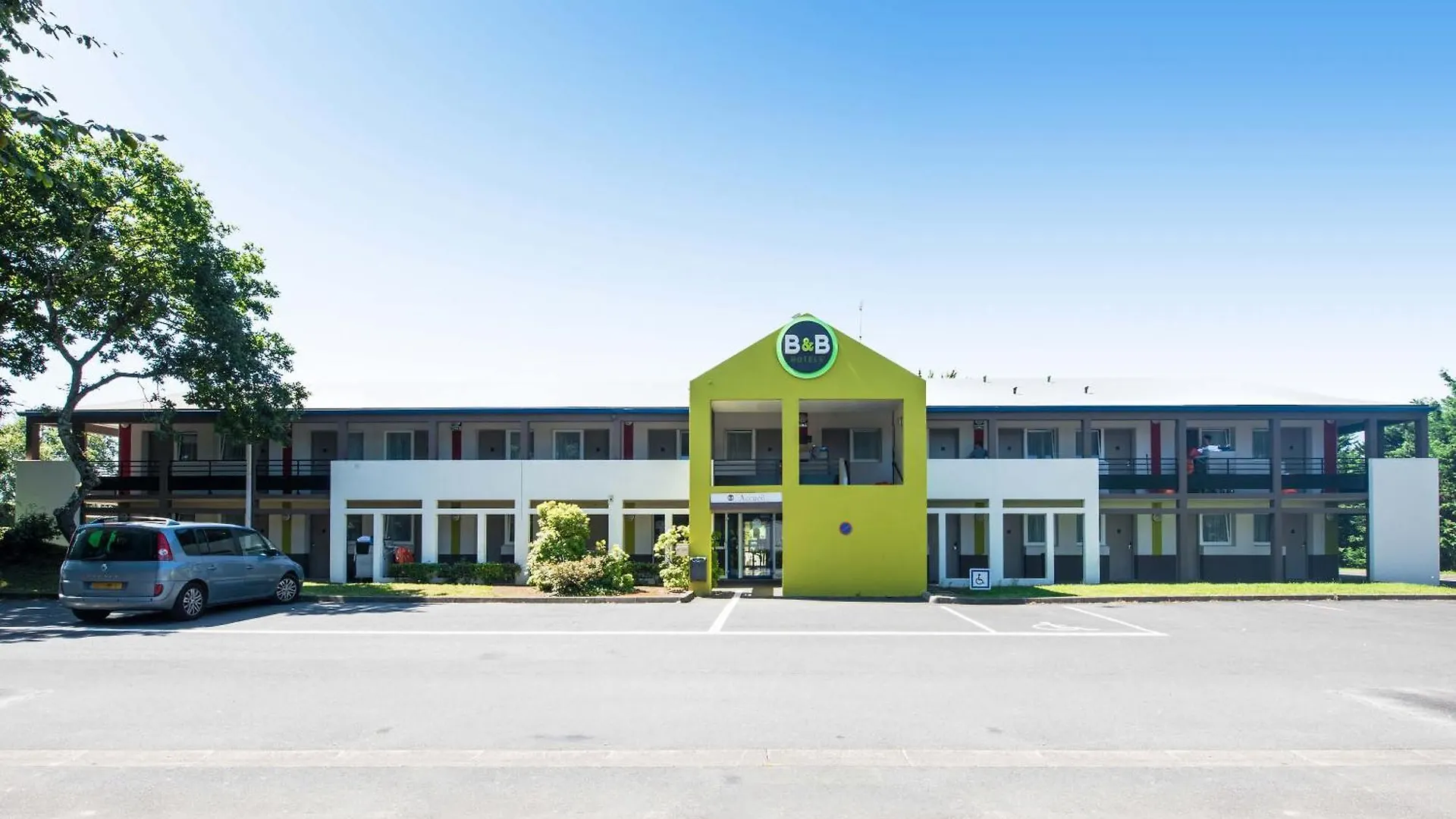 B&B Hotel Brest Kergaradec Aeroport グエヌー フランス