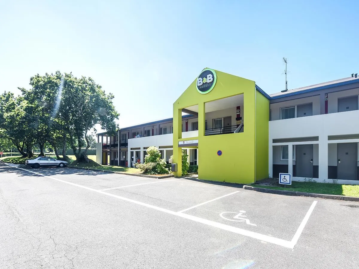 B&B Hotel Brest Kergaradec Aeroport グエヌー