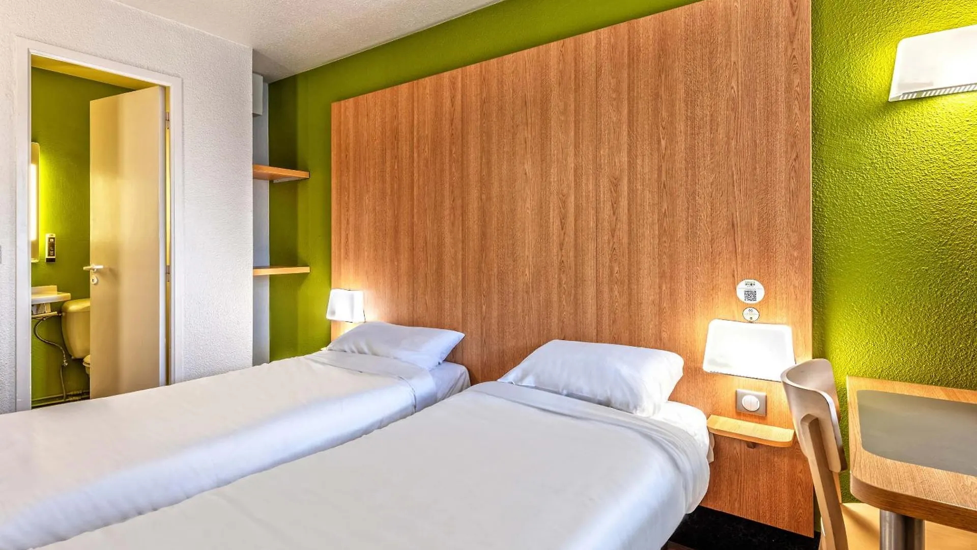**  B&B Hotel Brest Kergaradec Aeroport Gouesnou France